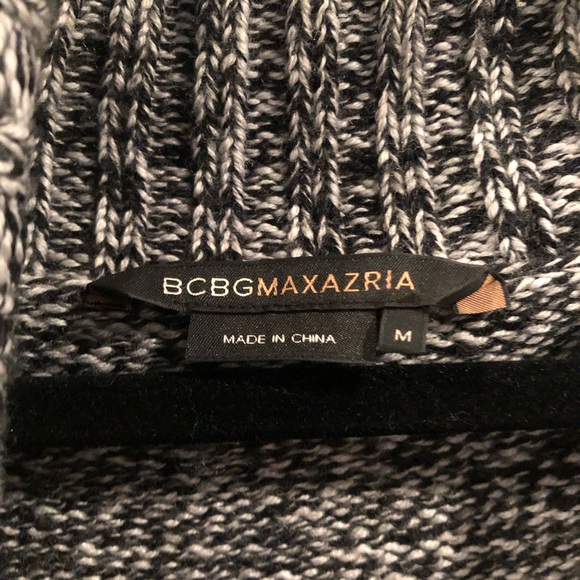 BCBGMAXAZRIA - Wrap Sweater / Cardigan Sweater with waist tie - Picture 4 of 4